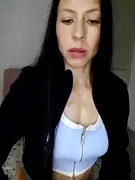 you yuyuu online show from 11/16/25, 02:39