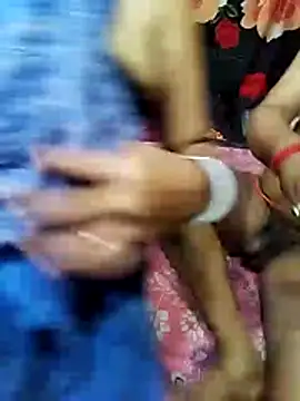 modhu82 online show from 11/17/25, 07:19