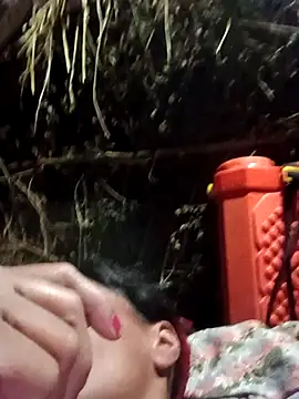 Hot hat online show from 12/04/25, 06:38