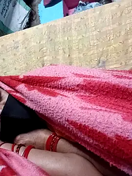 Snapshot of R_sehjal chatting on 11/02/25, 10:01 R sehjal online show from 11/02/25, 10:01