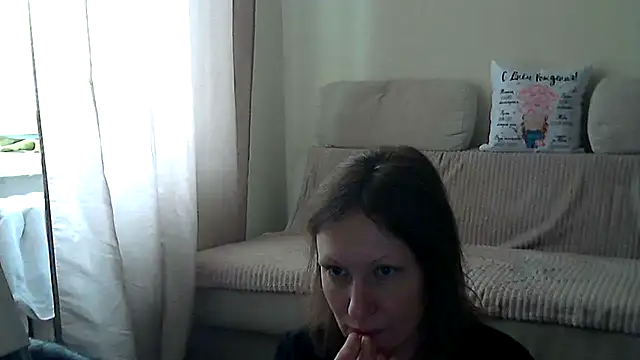 Snapshot of Tavriona chatting on 02/17/26, 06:21 Tavriona online show from 02/17/26, 06:21