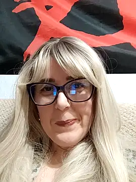 Amelialove42 online show from 01/10/26, 06:42