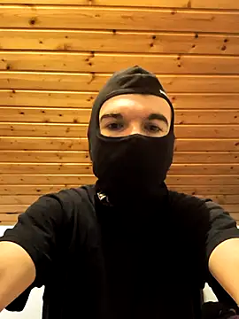 xhamsterlivelukas online show from 10/24/25, 08:00