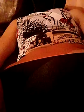 lorina202 online show from 10/28/25, 10:01