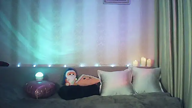 MoodieMira online show from 02/20/26, 08:20