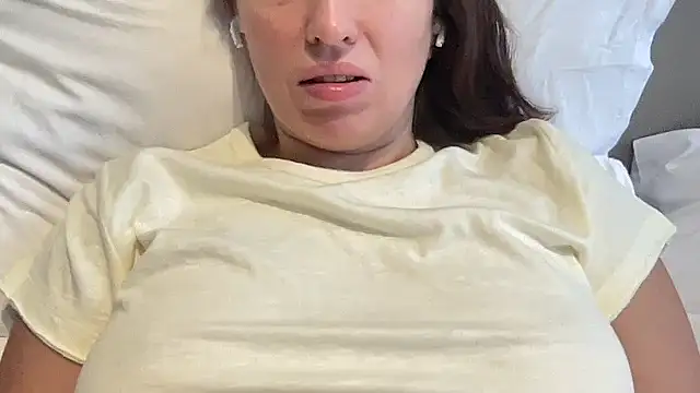 CArivora online show from 02/22/26, 08:46