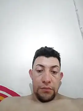 juniorcam10 online show from 04/19/26, 06:10