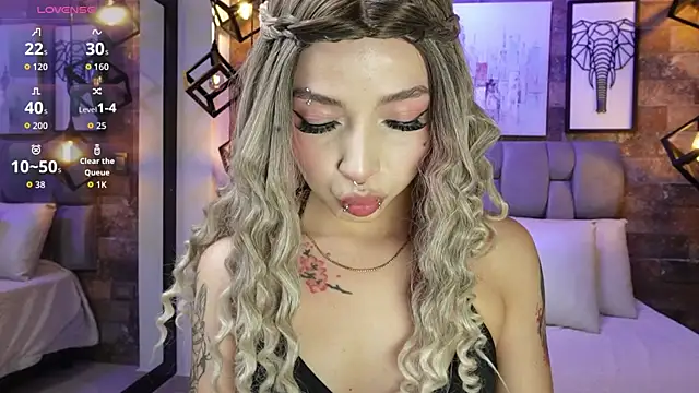 Sophia Bellucci online show from 12/20/25, 01:18