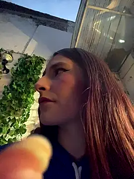 Snapshot of Im_scarlett18 chatting on 12/01/25, 10:59 Im scarlett18 online show from 12/01/25, 10:59