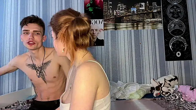 EmiliaCouple online show from 03/04/26, 07:36