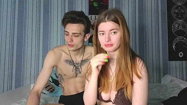 EmiliaCouple online show from 05/15/26, 11:17