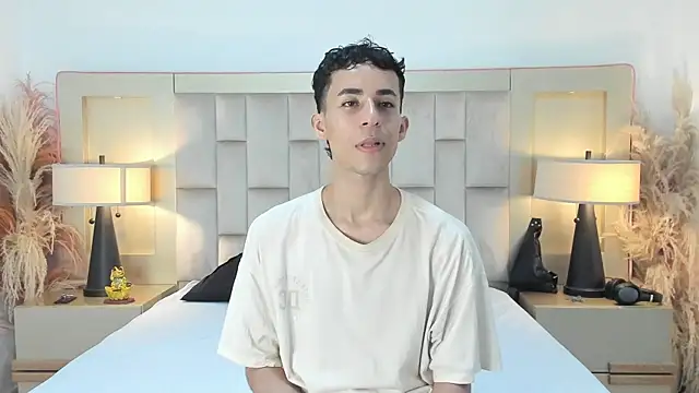 Zahir Ashar online show from 04/01/26, 12:00