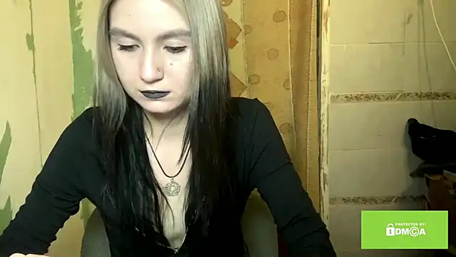 Snapshot of ArianeBhayani chatting on 11/07/25, 09:04 ArianeBhayani online show from 11/07/25, 09:04