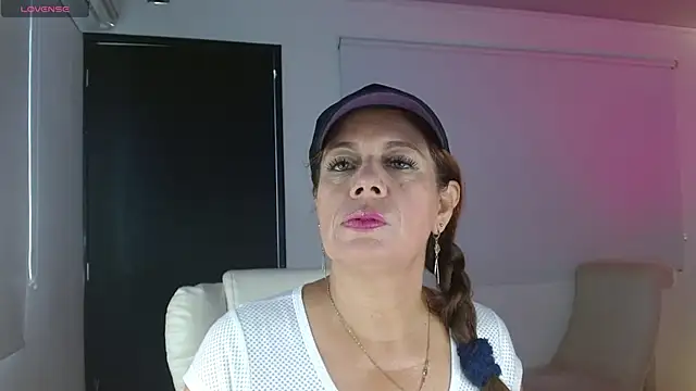 Snapshot of channelsmith_55 chatting on 03/03/26, 01:17 channelsmith 55 online show from 03/03/26, 01:17