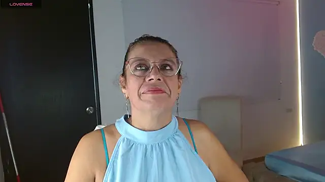 Snapshot of channelsmith_55 chatting on 03/20/26, 01:49 channelsmith 55 online show from 03/20/26, 01:49