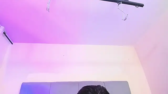 Snapshot of azul_vera chatting on 11/19/25, 01:11 azul vera online show from 11/19/25, 01:11