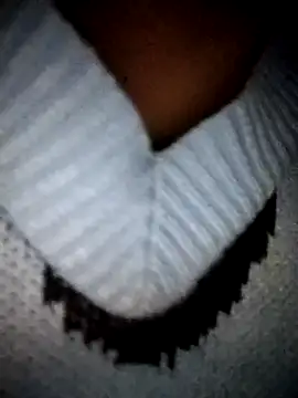 Snapshot of azul_vera chatting on 12/03/25, 04:42 azul vera online show from 12/03/25, 04:42