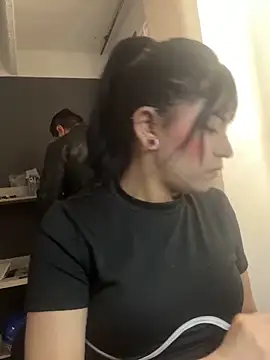 Snapshot of angie_rousse_ chatting on 10/28/25, 01:14 angie rousse online show from 10/28/25, 01:14