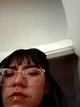 Snapshot of angie_rousse_ chatting on 11/07/25, 01:22 angie rousse online show from 11/07/25, 01:22