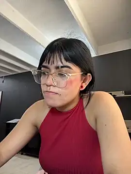 Snapshot of angie_rousse_ chatting on 11/20/25, 01:33 angie rousse online show from 11/20/25, 01:33