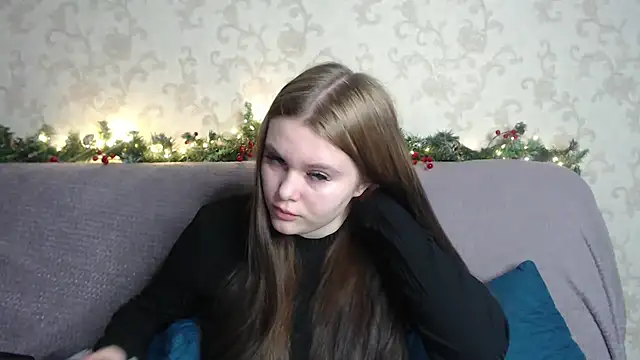 Snapshot of Musegirl chatting on 12/20/25, 01:34 Musegirl online show from 12/20/25, 01:34