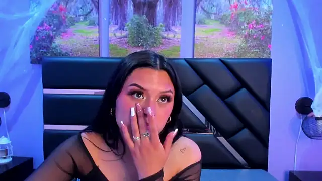 GAbrielaBotero online show from 11/10/25, 07:35