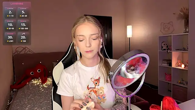 EvaPeace online show from 04/08/26, 01:44