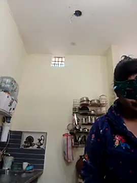 Snapshot of Honey-26 chatting on 12/03/25, 07:27 Honey-26 online show from 12/03/25, 07:27