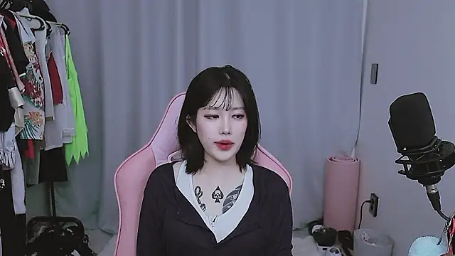 MISA 02 online show from 04/05/26, 06:49