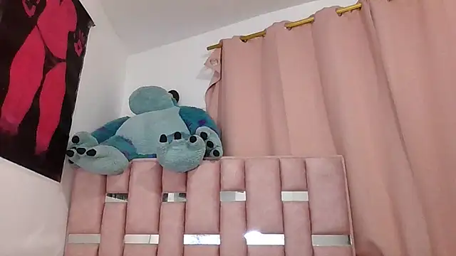 abby moss 2 online show from 11/29/25, 05:10