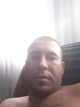 AronMode online show from 10/20/25, 09:21