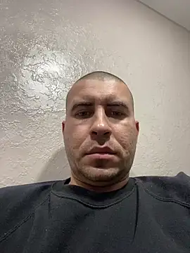 AronMode online show from 12/04/25, 02:26