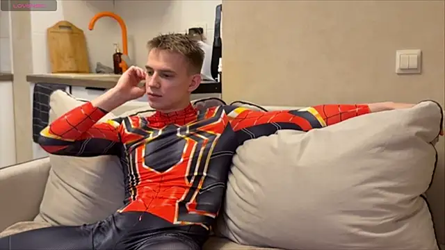 MIKE GOD19 online show from 04/08/26, 08:20