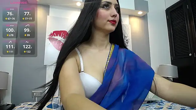 Snapshot of _tahira__ chatting on 10/22/25, 12:38 tahira online show from 10/22/25, 12:38