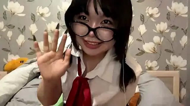 YunaMuse online show from 10/17/25, 08:22