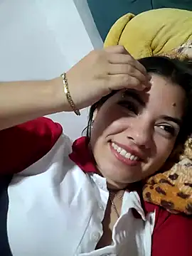 Snapshot of harper_ks chatting on 11/09/25, 11:03 harper ks online show from 11/09/25, 11:03