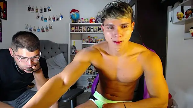 mirallesandbig online show from 10/12/25, 09:47