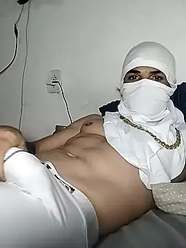 Snapshot of Novinhosafadoes chatting on 10/16/25, 11:28 Novinhosafadoes online show from 10/16/25, 11:28