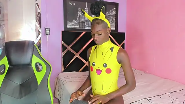 Snapshot of Kimberlyn_Black chatting on 10/26/25, 11:42 Kimberlyn Black online show from 10/26/25, 11:42