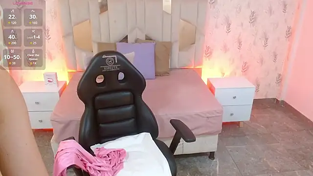 MARIANA TAY1 online show from 10/24/25, 03:03