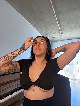 Lolathebaddie online show from 03/11/26, 04:24