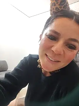 disneey2888 online show from 10/14/25, 02:34