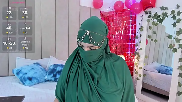  naylaa  online show from 02/13/26, 04:30