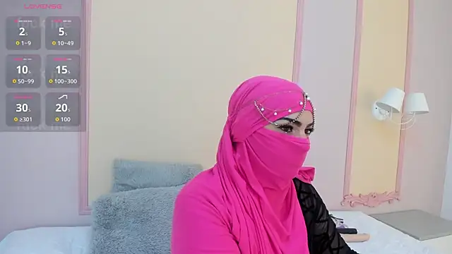  naylaa  online show from 03/22/26, 03:43