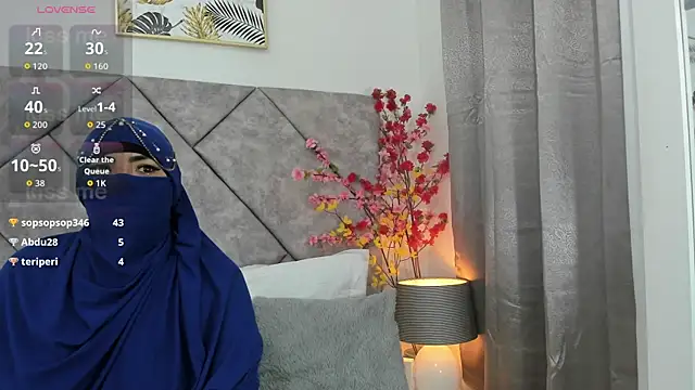  naylaa  online show from 04/11/26, 07:45