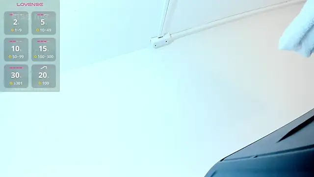 Snapshot of _naylaa_ chatting on 06/17/26, 02:58 naylaa online show from 06/17/26, 02:58