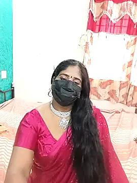 tamil-aunt online show from 10/12/25, 05:50