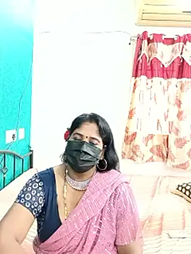 tamil-aunt online show from 10/19/25, 05:30