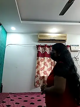 tamil-aunt online show from 11/29/25, 04:59