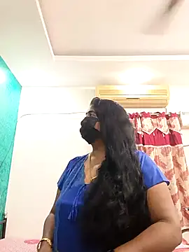 tamil-aunt online show from 12/03/25, 05:22